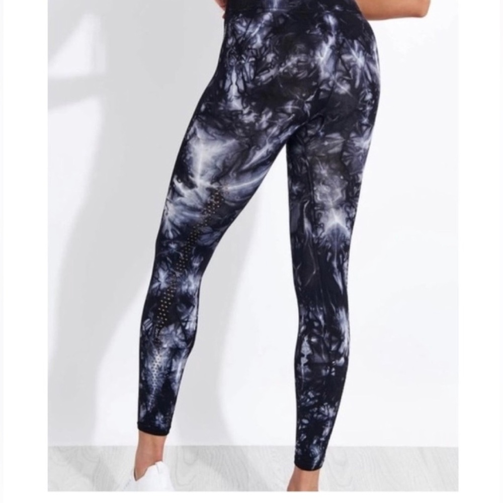Free People FP Movement Good Karma Om Shanti Tie Dye High Rise Legging - Picture 2 of 4